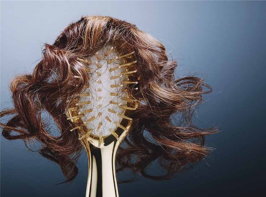 Saç dökülmesi, saç yıpranması, aşırı vitaminsizlik ve fazla vitamin alma