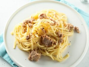 Spaghetti with tuna
